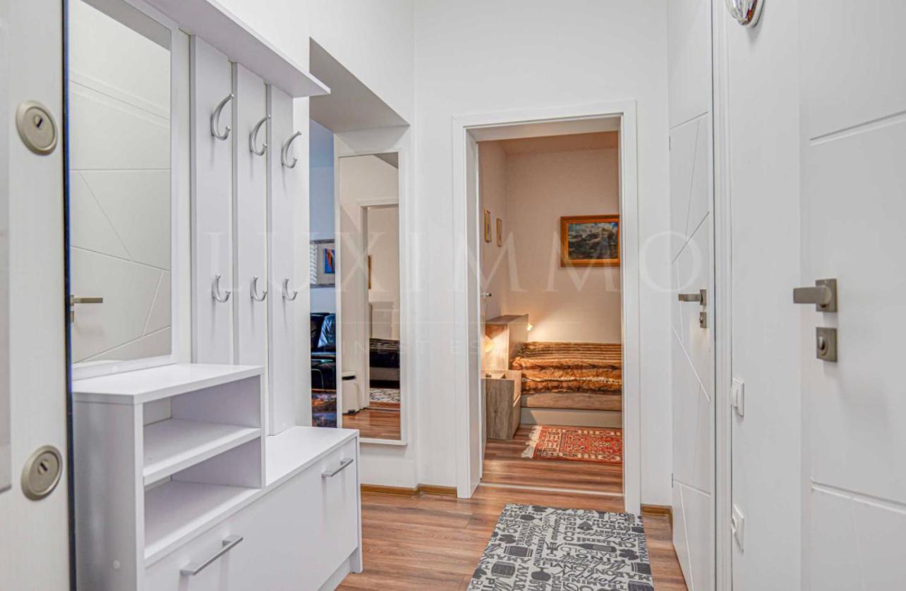 A Lovely 2 Bedroom Apartment In The Heart Of صوفيا المظهر الخارجي الصورة